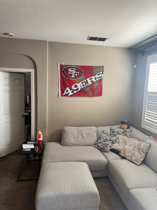 Foto principal - 8910 Imray Way