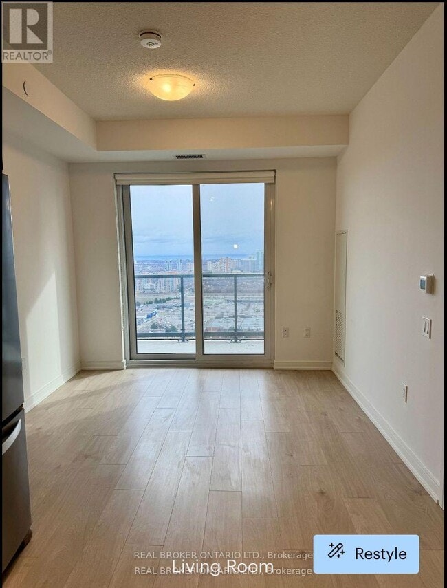 Building Photo - 8 Nahani Way