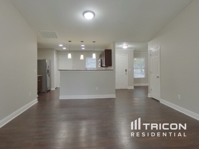 Building Photo - 4116 Larkhaven Village Drive Charlotte NC