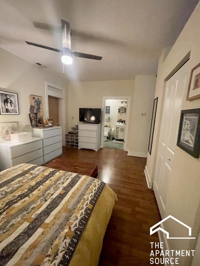 Building Photo - 1 bedroom in Chicago IL 60647