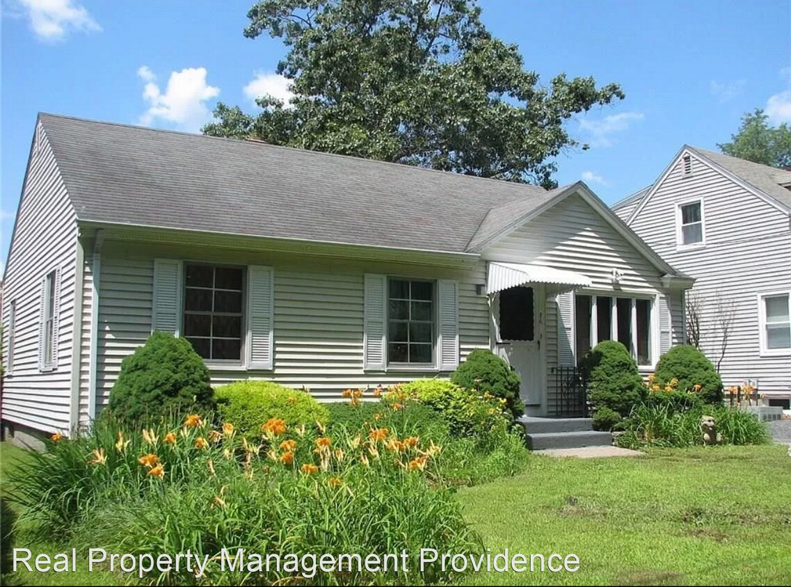 Primary Photo - 2 br, 1 bath House - 76 Parkside Avenue