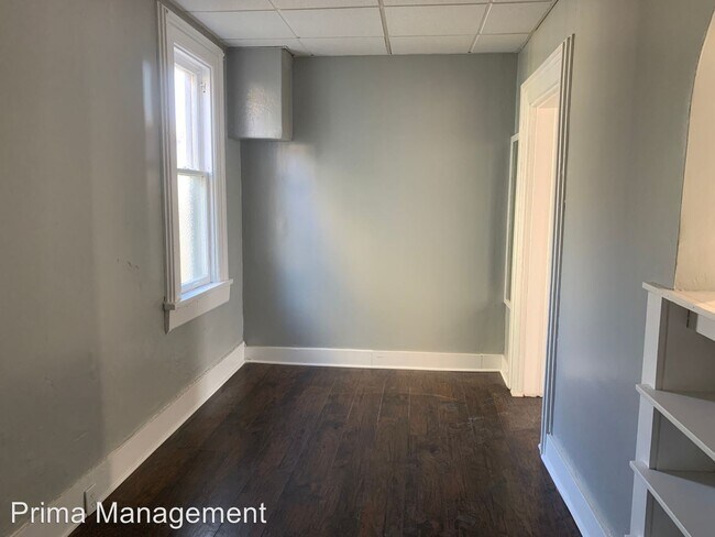 Foto del edificio - 2200 E 5th St