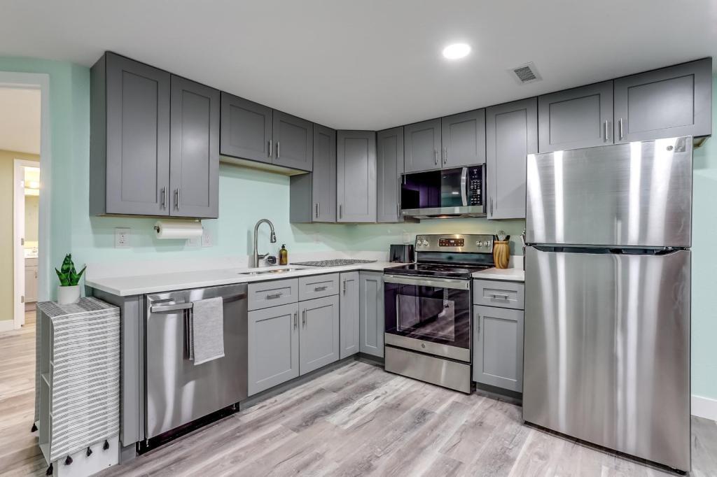 Photo - 15054 E Dartmouth Ave