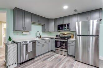 Building Photo - 15054 E Dartmouth Ave