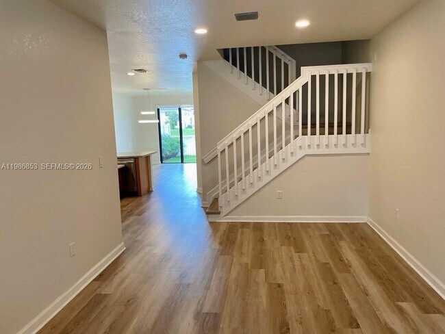 Building Photo - 9370 W 34th Ct