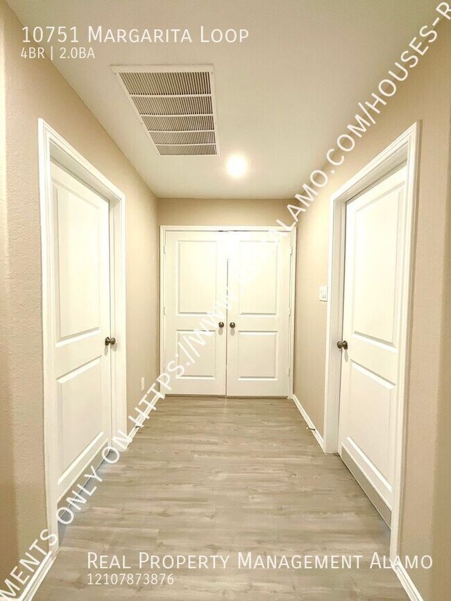 Foto del edificio - 10751 Margarita Loop