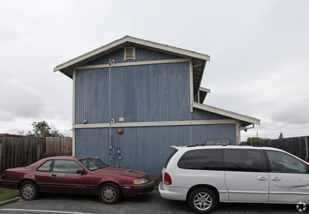 Foto del edificio - 20439 Meekland Ave