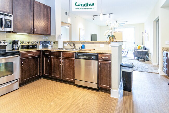 Foto del edificio - 7373 Valley View Ln