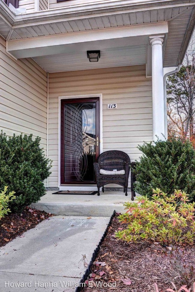 Building Photo - 113 Cotswold Ct