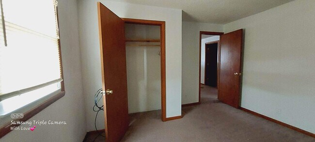 Foto del edificio - 708 W 1st St