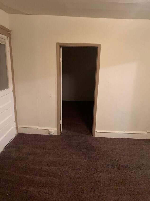 Foto principal - 2235 Racine St
