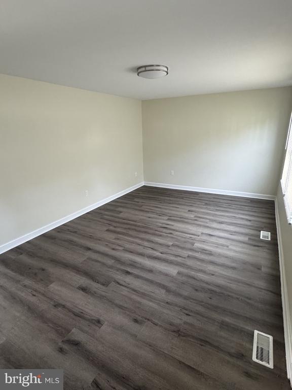 Foto del edificio - 12703 Millstream Dr