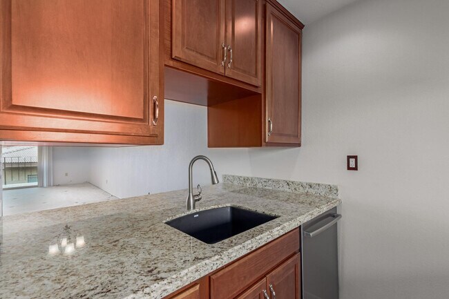 Foto del edificio - 7436 E Chaparral Rd