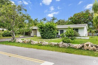 Building Photo - 8225 SW 117th Terrace