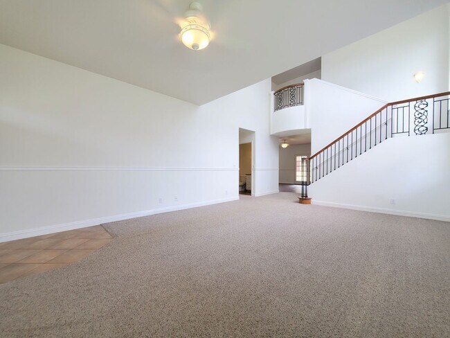 Foto del edificio - For Rent | 4 Bedroom, 3 Bathroom house with 2 Car Garage