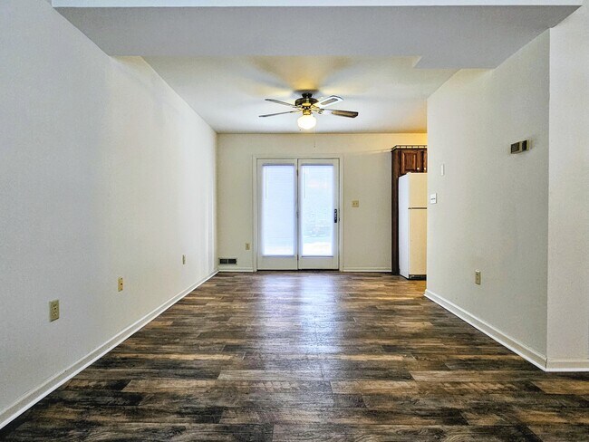 Foto del edificio - 11 Oriole Dr