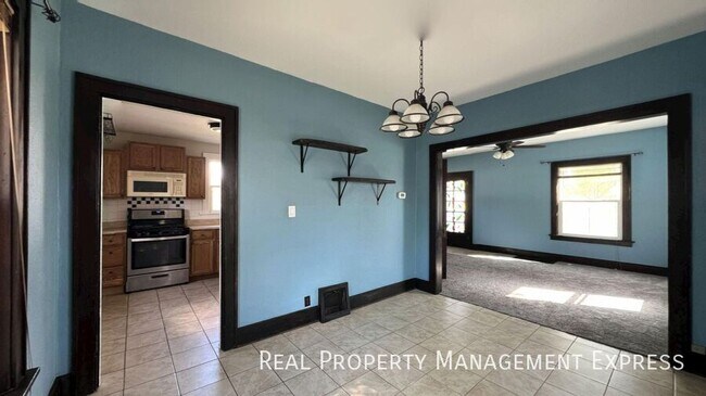 Foto del edificio - 3 Bedroom 1 Bathroom Home For Rent In Sioux Falls