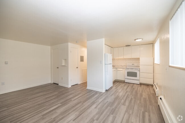 1BR, 1BA - 689SF - Living Room/Kitchen - Mayor Apartments - UTILITIES INCLUDED*!
