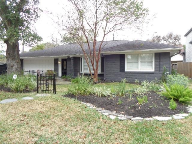 Building Photo - 3822 Murworth Dr