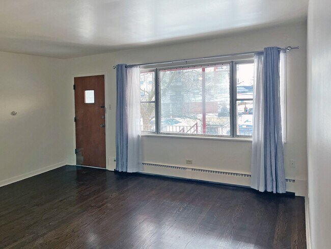Building Photo - 6815 32nd St