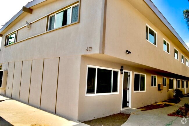 Building Photo - 417 W Almond St