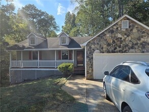 Building Photo - 4061 Creek Hollow Way