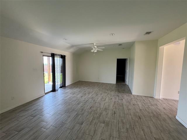 Foto del edificio - 3409 Sandstone Dr
