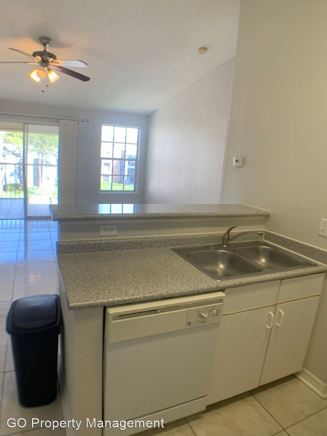 Building Photo - 2 br, 2 bath House - 2225 Metropolitan Way...