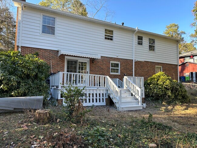 Building Photo - 4424 Ryegate Dr