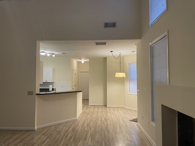 Photo - 11080 Kimball Crest Dr House