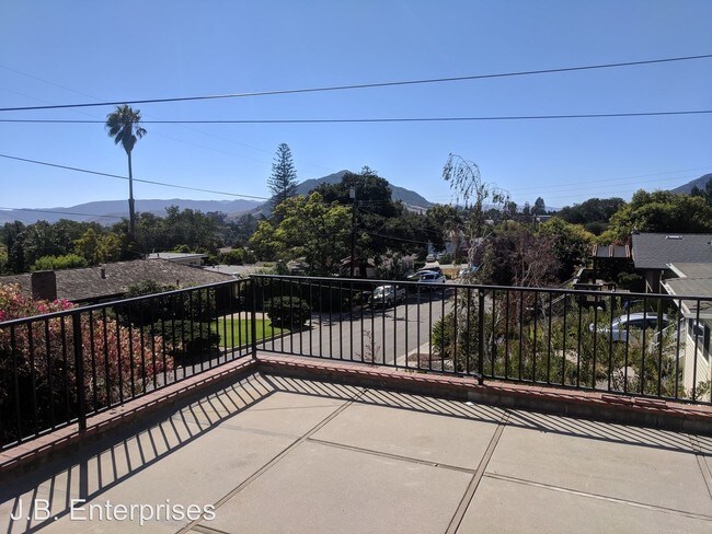 Foto del edificio - 4 br, 2.5 bath House - 2090 Hays Street