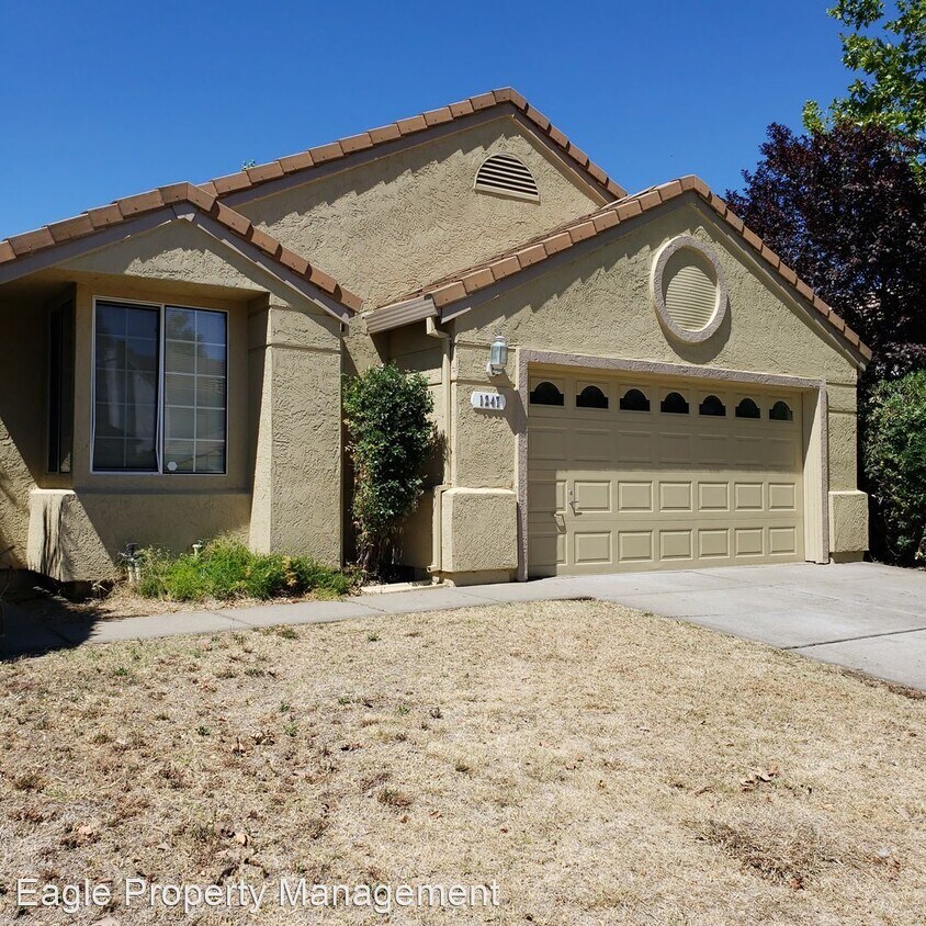 Primary Photo - 3 br, 2 bath House - 1247 Arbor Ct
