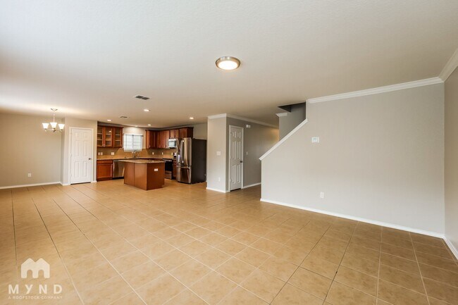 Building Photo - 11331 Fine Design