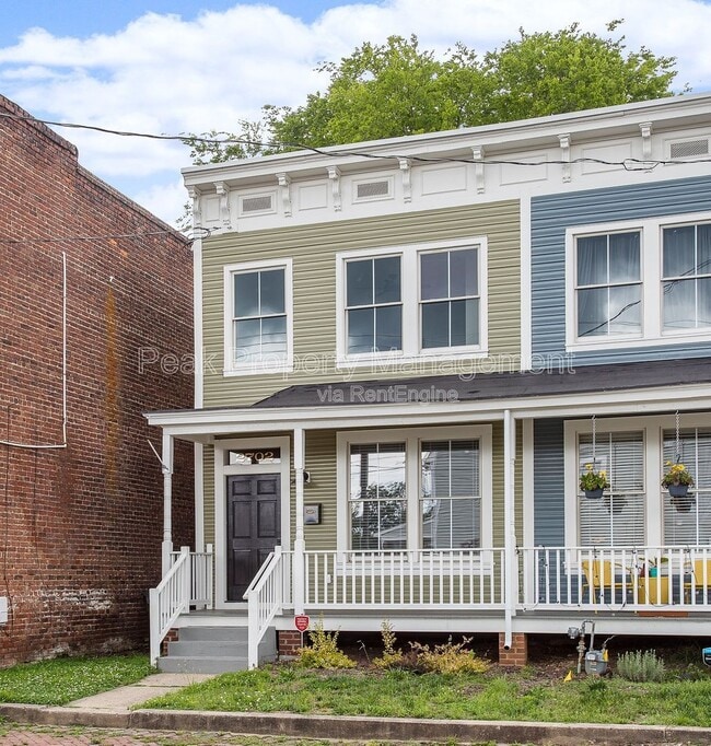 Building Photo - 2702 P St