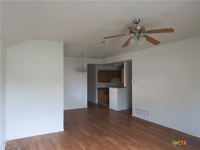 Building Photo - 6509 Temora Loop