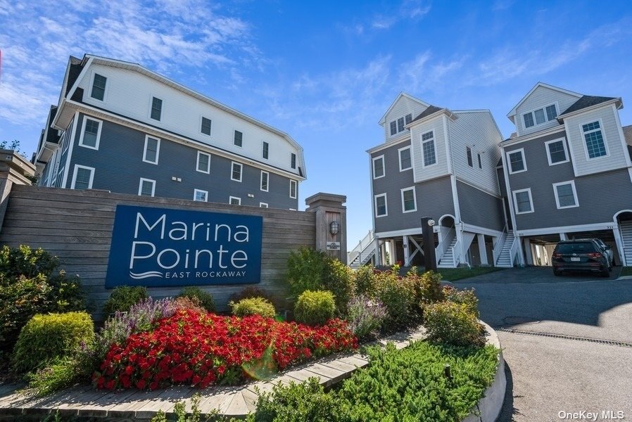 Primary Photo - 223 Marina Pointe Dr
