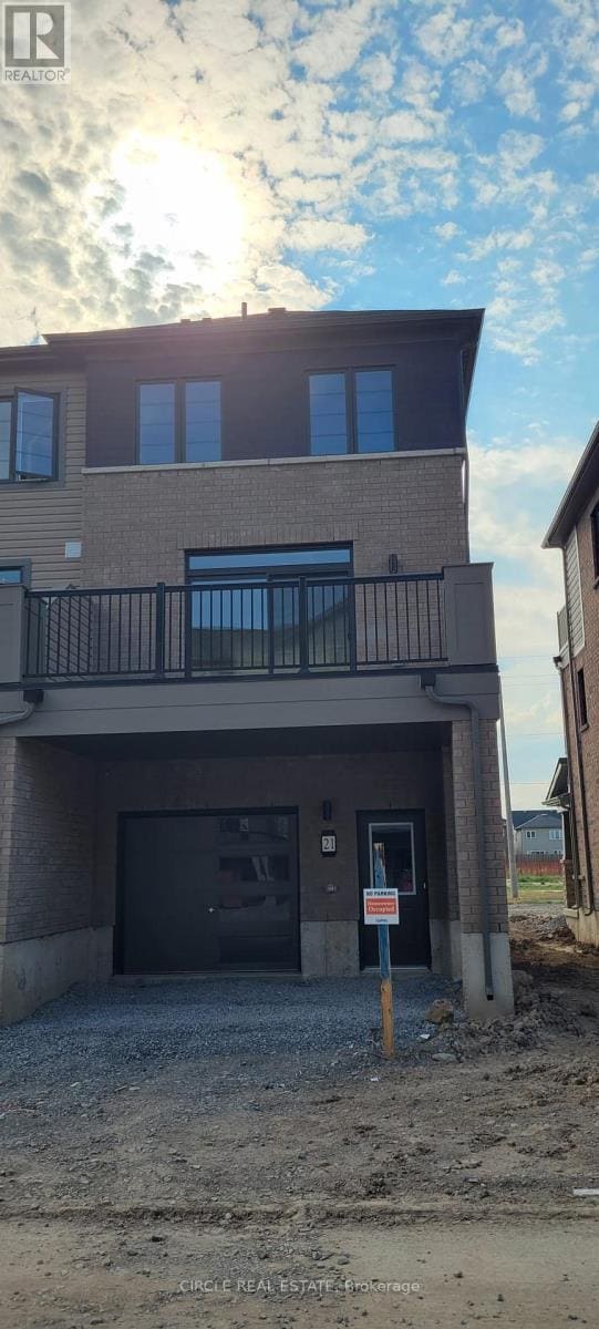 Building Photo - 21 Lilac Ln
