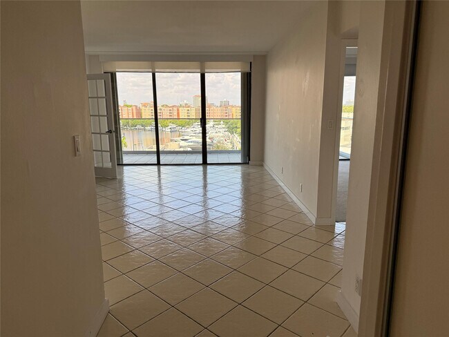 Foto del edificio - 19707 Turnberry Way