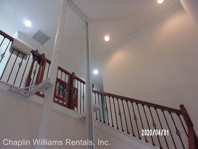 Building Photo - 95282 Summerwoods Cir