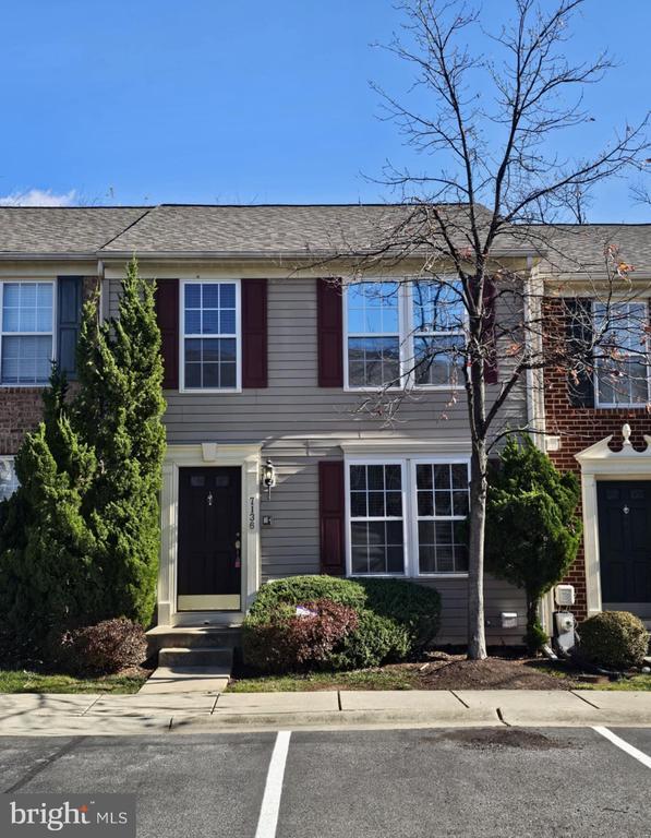 Foto del edificio - 7136 Deep Falls Way