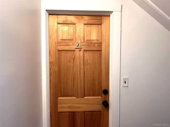 Building Photo - 273 NY-9D