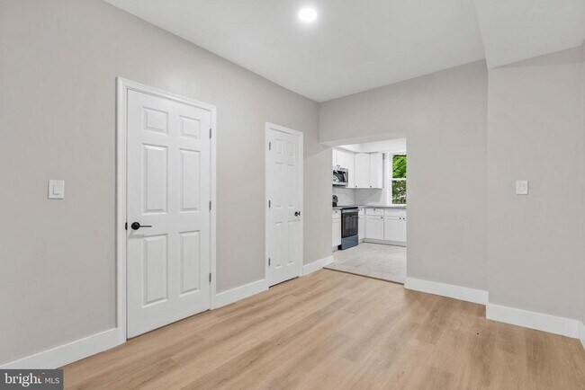 Building Photo - 4920 Knorr St