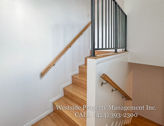 Foto del edificio - 906 Edgewood St