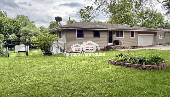 Foto del edificio - 2730 109th Ave NW