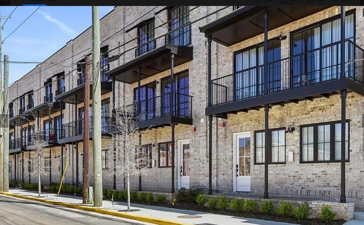 Foto principal - Less than 3 blocks from Bryant Denny Stadium!