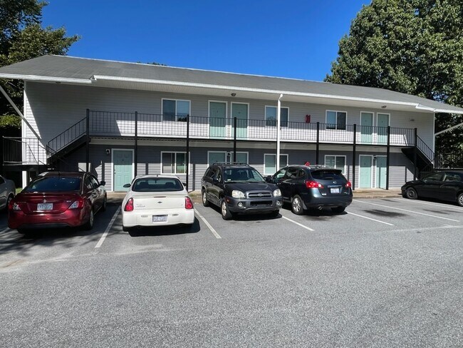 Apartamentos Guilford Place - Guilford Place Apartments.