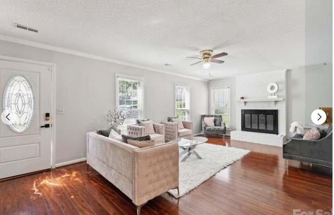 Building Photo - 8917 Sweet Sage Ln