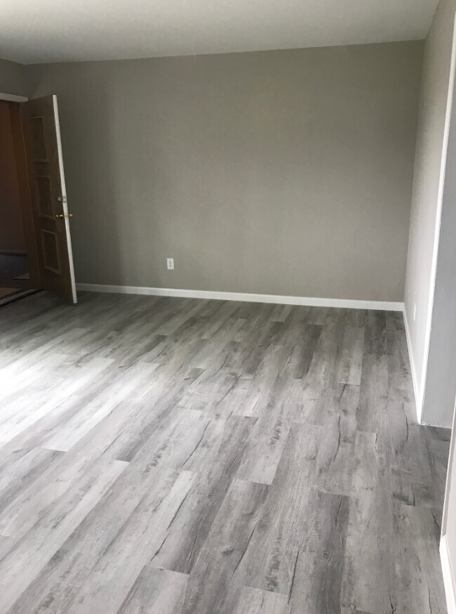 Foto del edificio - 5411 Alcott St