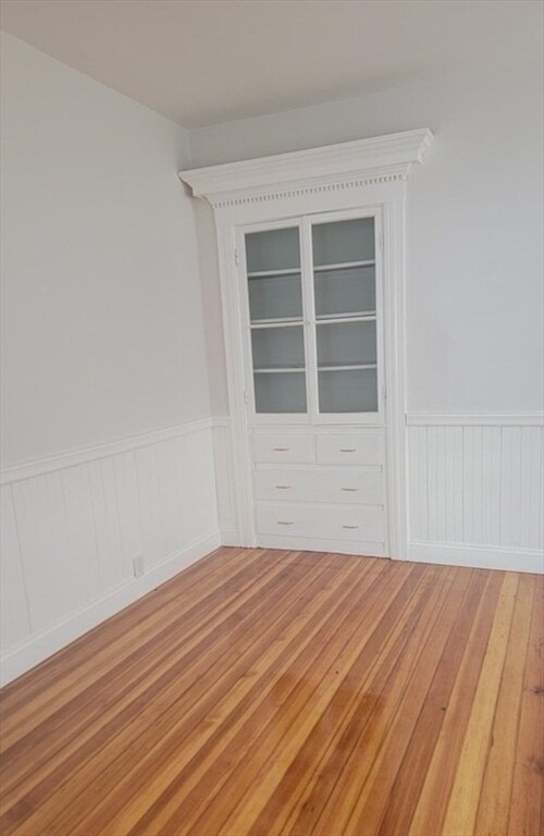 Foto del edificio - 27 Brooks Ave