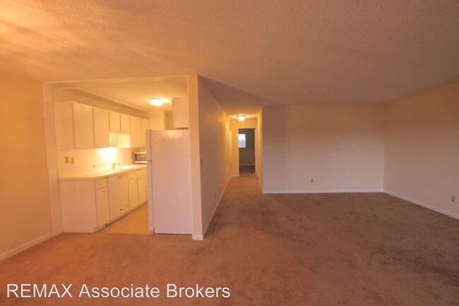 Foto del edificio - 2500 Canterbury Ln E